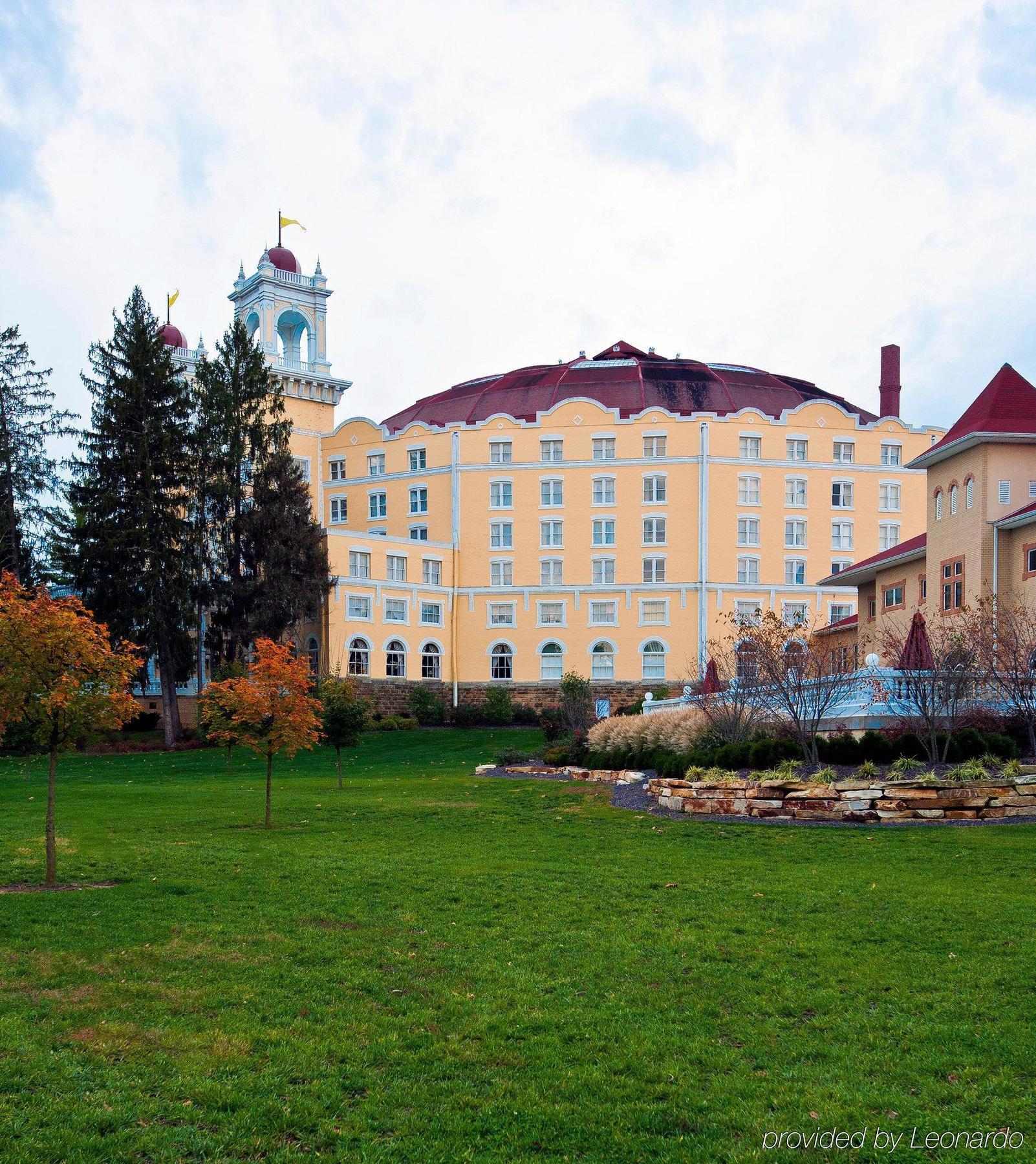 West Baden Springs Hotel フレンチ・リック エクステリア 写真